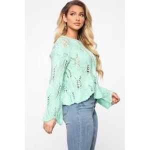 Fashion Nova Women's Open Knit Sweater Size Medium